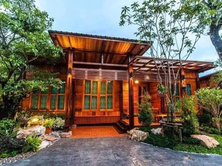 Areeya Phubeach Resort Wooden House Ban Chong Phli Exterior foto
